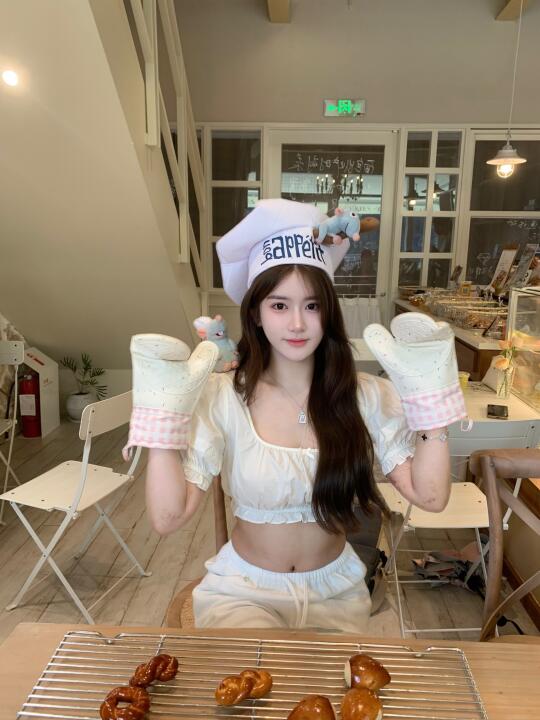 要不要一起吃面包呢🥯
