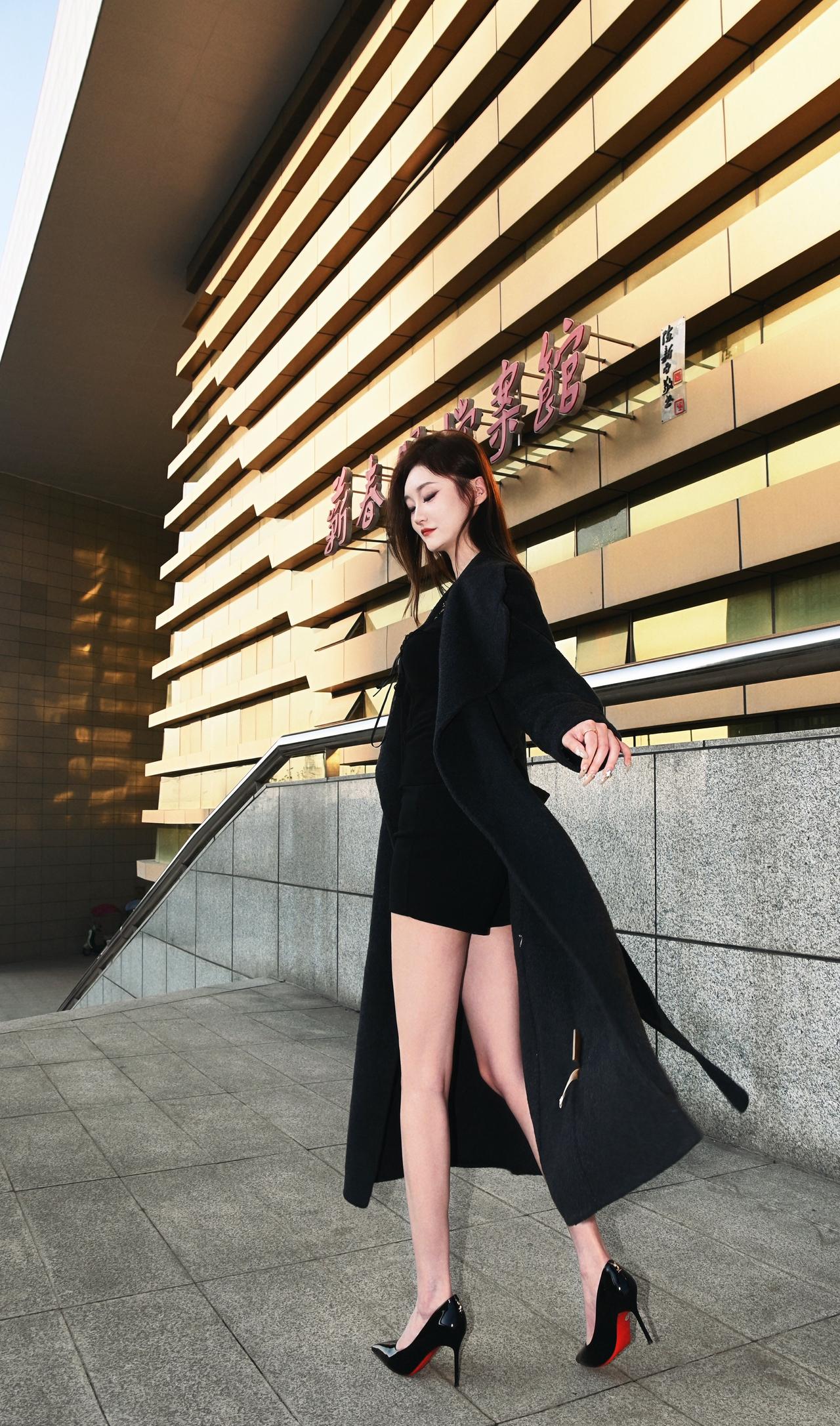 你的嫉妒让我没有影响，你的讨厌让我很爽！📷：尼康z30
✨：神牛480
预设：