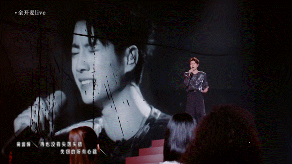 #吴垚滔黄誉博斗嘴rap##被吴垚滔黄誉博原创舞台整破防了# 吴垚滔黄誉博的原创
