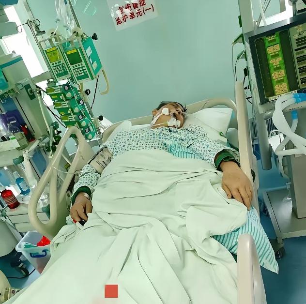 没人味了！上海，男子躺在医院的病床上，已经意识不清，生命已走到了尽头，他的二婚妻