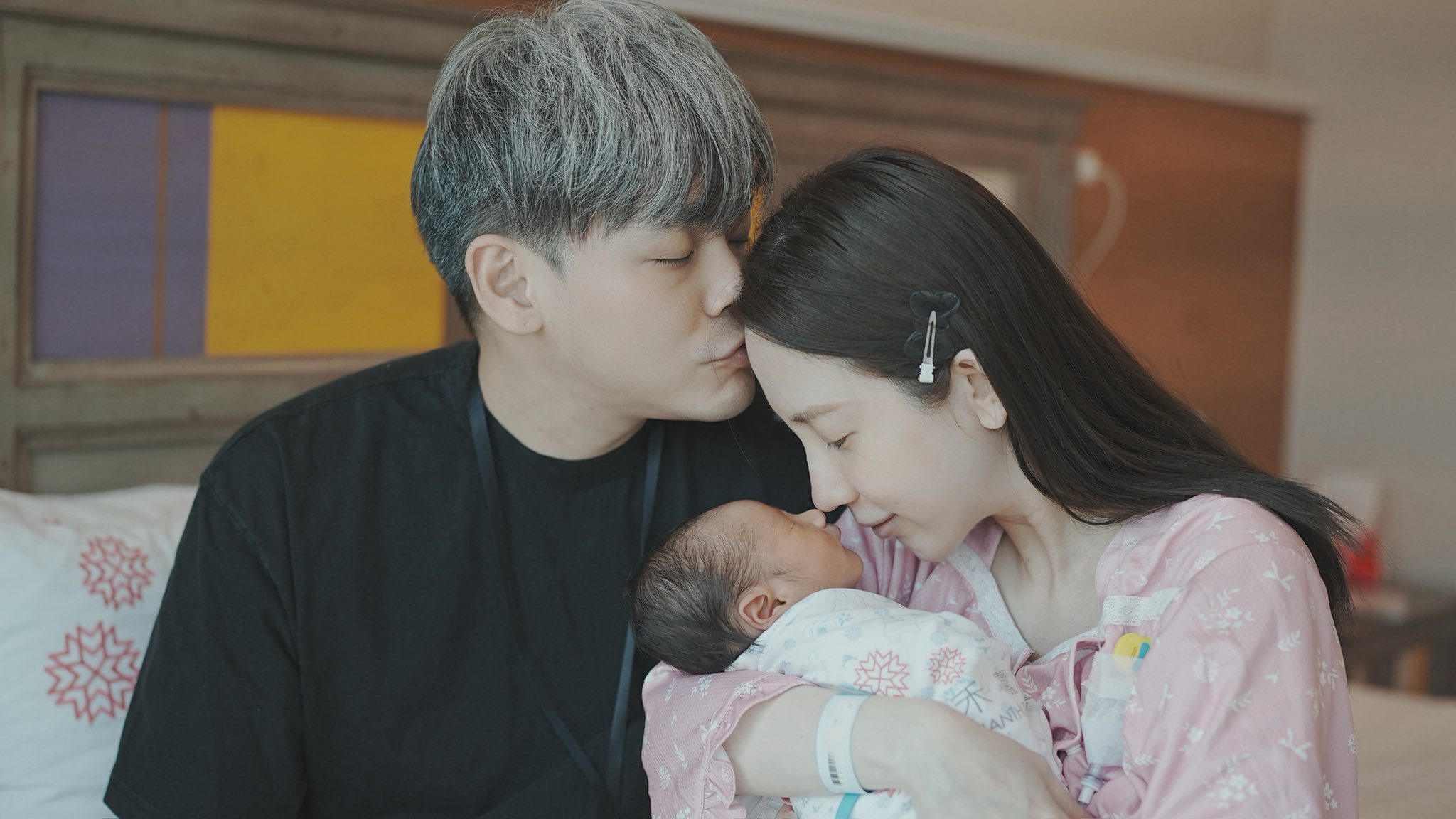 爱雅（张艾亚）生了🎉今天37岁爱雅（张艾亚）在社群宣布顺利生下儿子，儿子小名叫