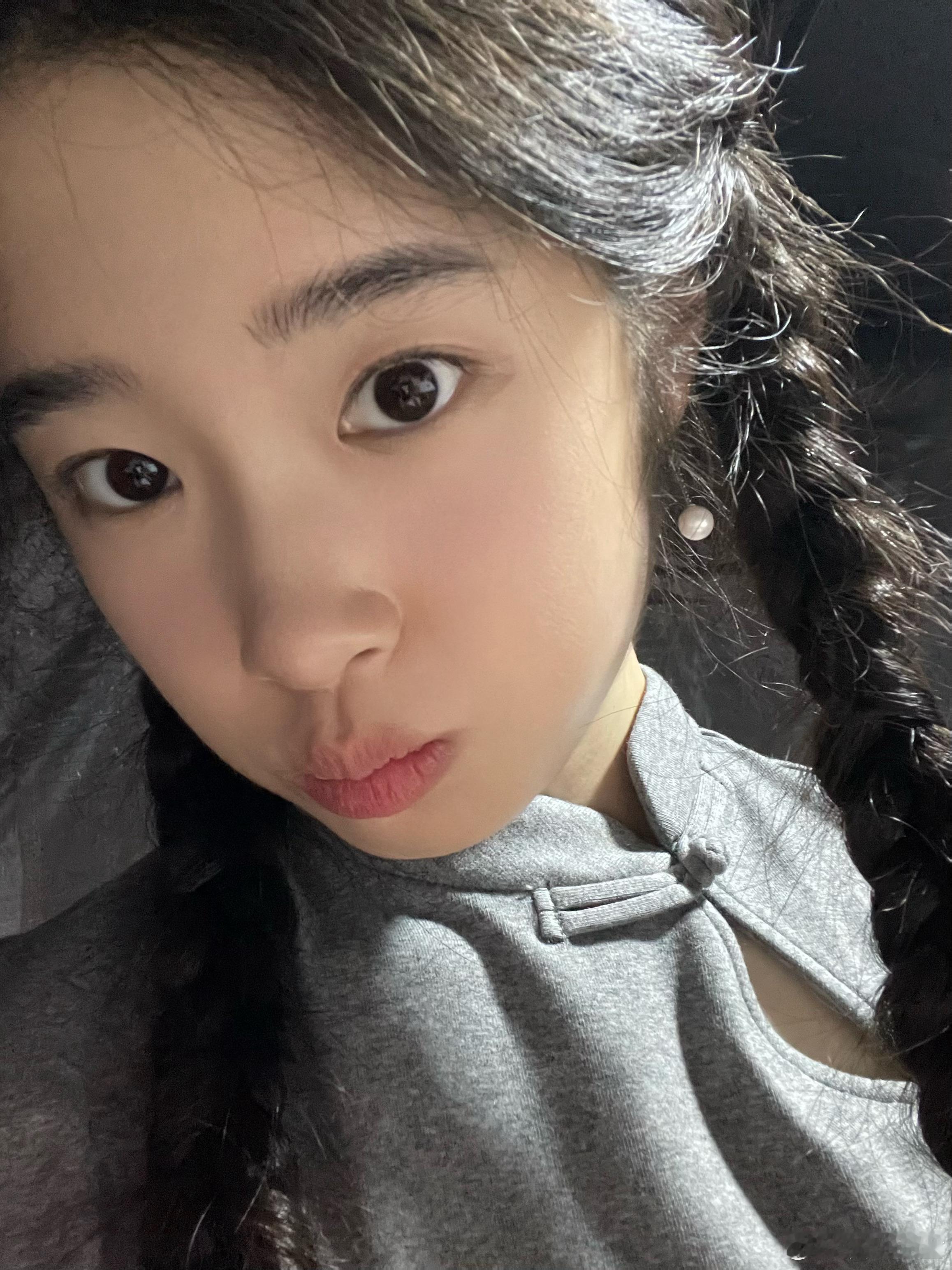 陷入我们的热恋 丝丝日记📔💕见面吧星朋友 ​​​
