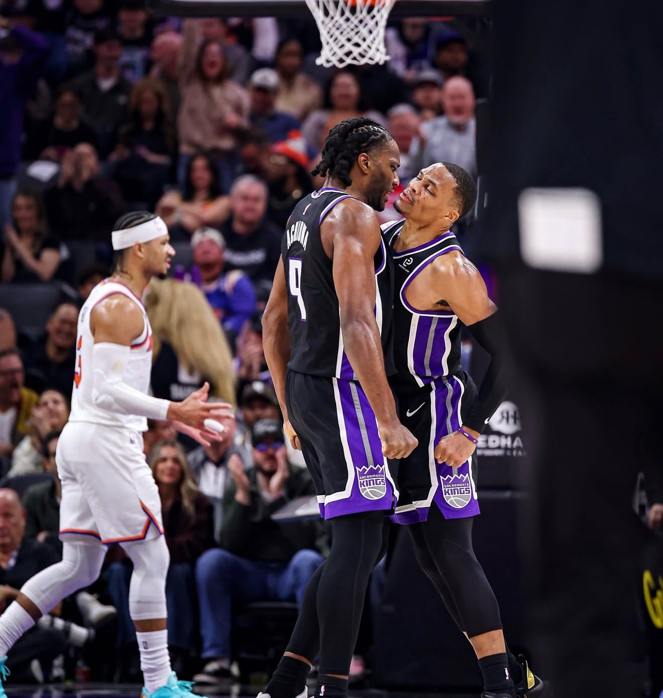 阿丘瓦：“恭喜 Russ🐐有如此让人难以置信的职业生涯，你为篮球付出了所有。最