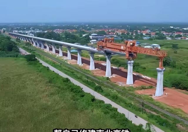 越南现在太尴尬了，本来还以为中日会抢着接南北高铁项目，没想到日本不接招，中国企业