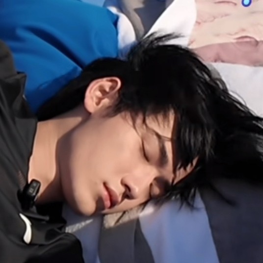 好萌。。。。。 