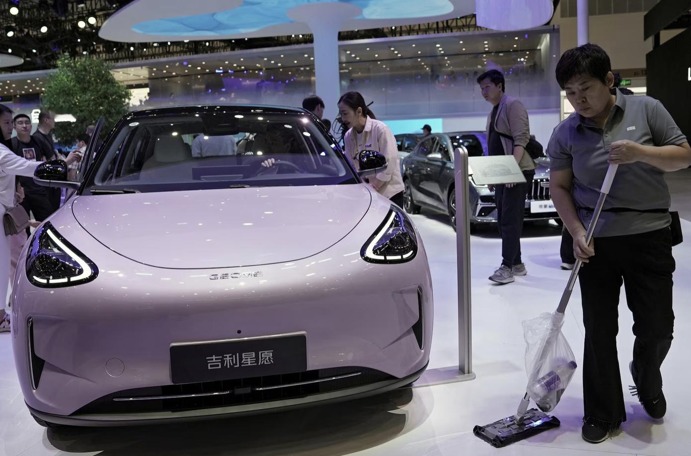 一辆美国车价格能买五辆中国车外媒参加北京车展后感叹，美国平均新车的价格一辆车能买