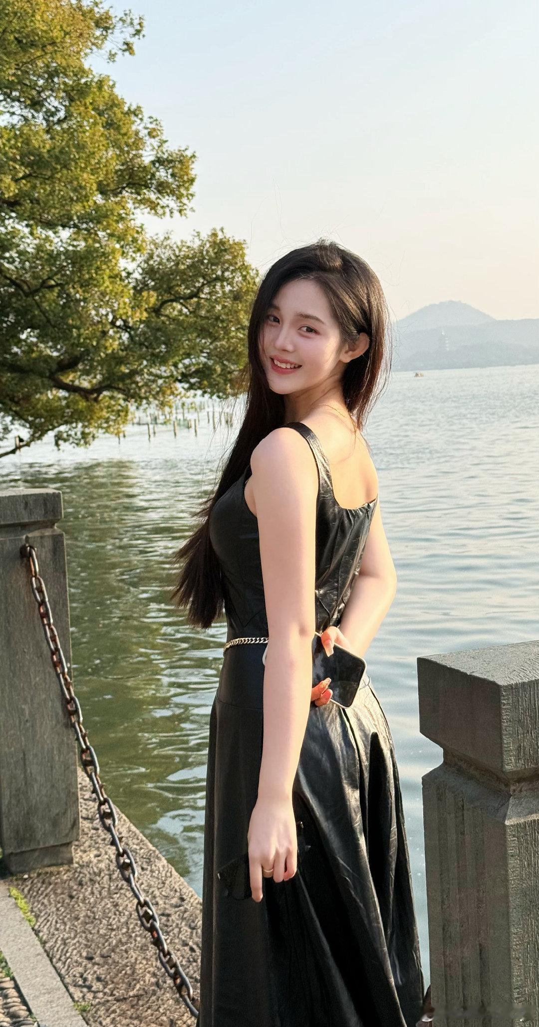 快乐不会 🌊
