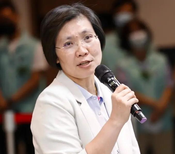 现在黄国昌指责徐欣莹是毫无道理的，毕竟郑丽文和黄国昌就竹北市参选人的问题怎么协商