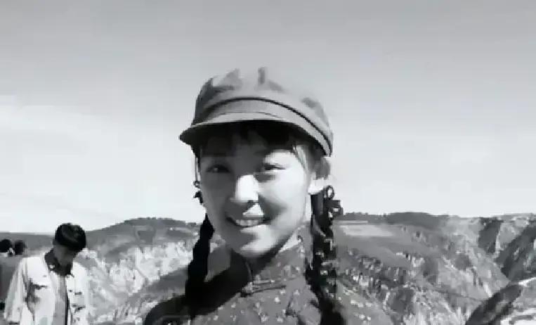 张梅香1969年被扔到郭家塬，白天挑粪晚上还要躲黄书良的油腻手。
73年冬天那人