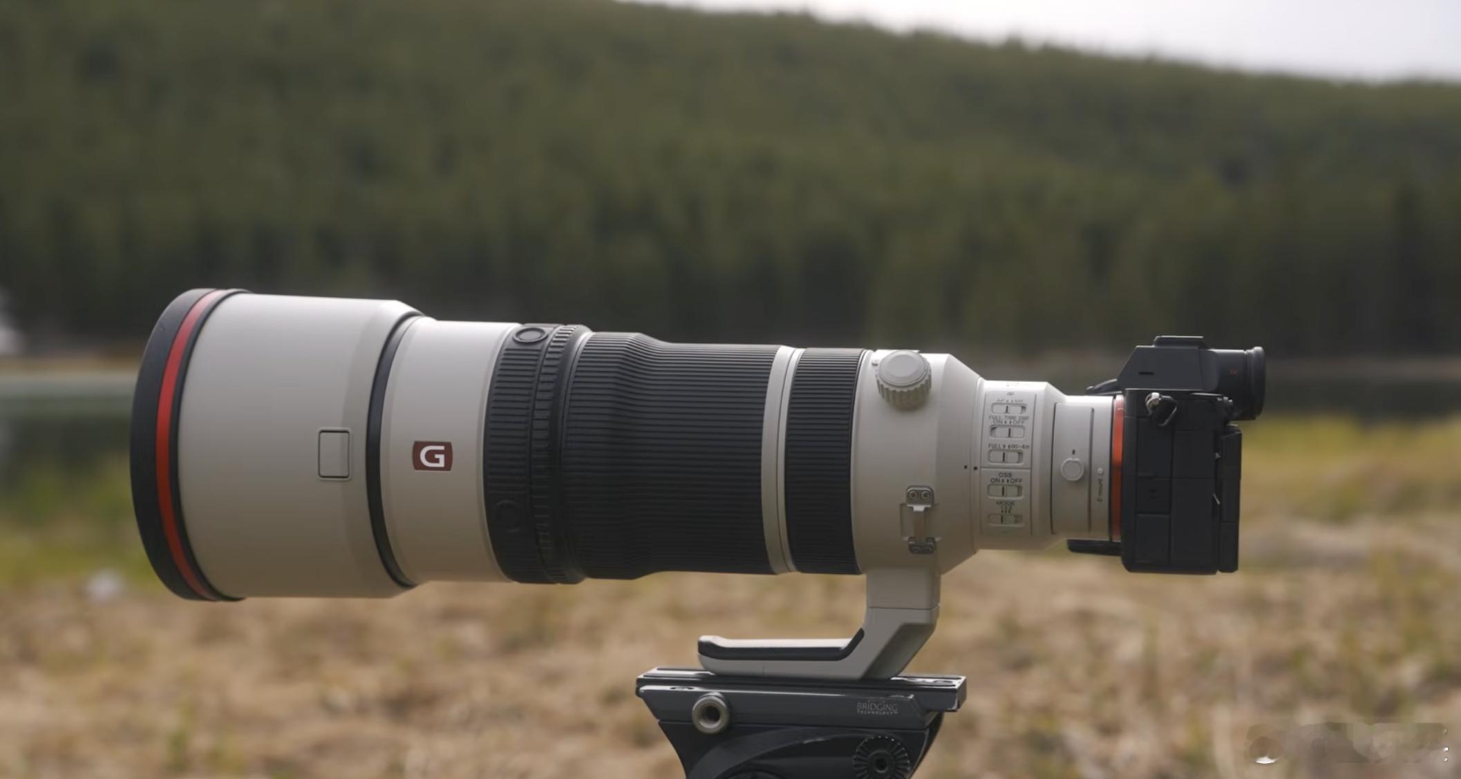 今晚SONY发布的100-400 f/4.5是一支GM镜头啊，1,840克，内变