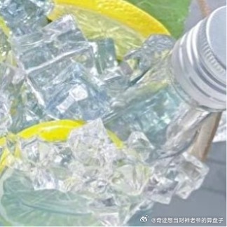 每日一善  人生的路经历过，才知道有短有长；岁月，在无憾中微笑，才美丽；回过头，