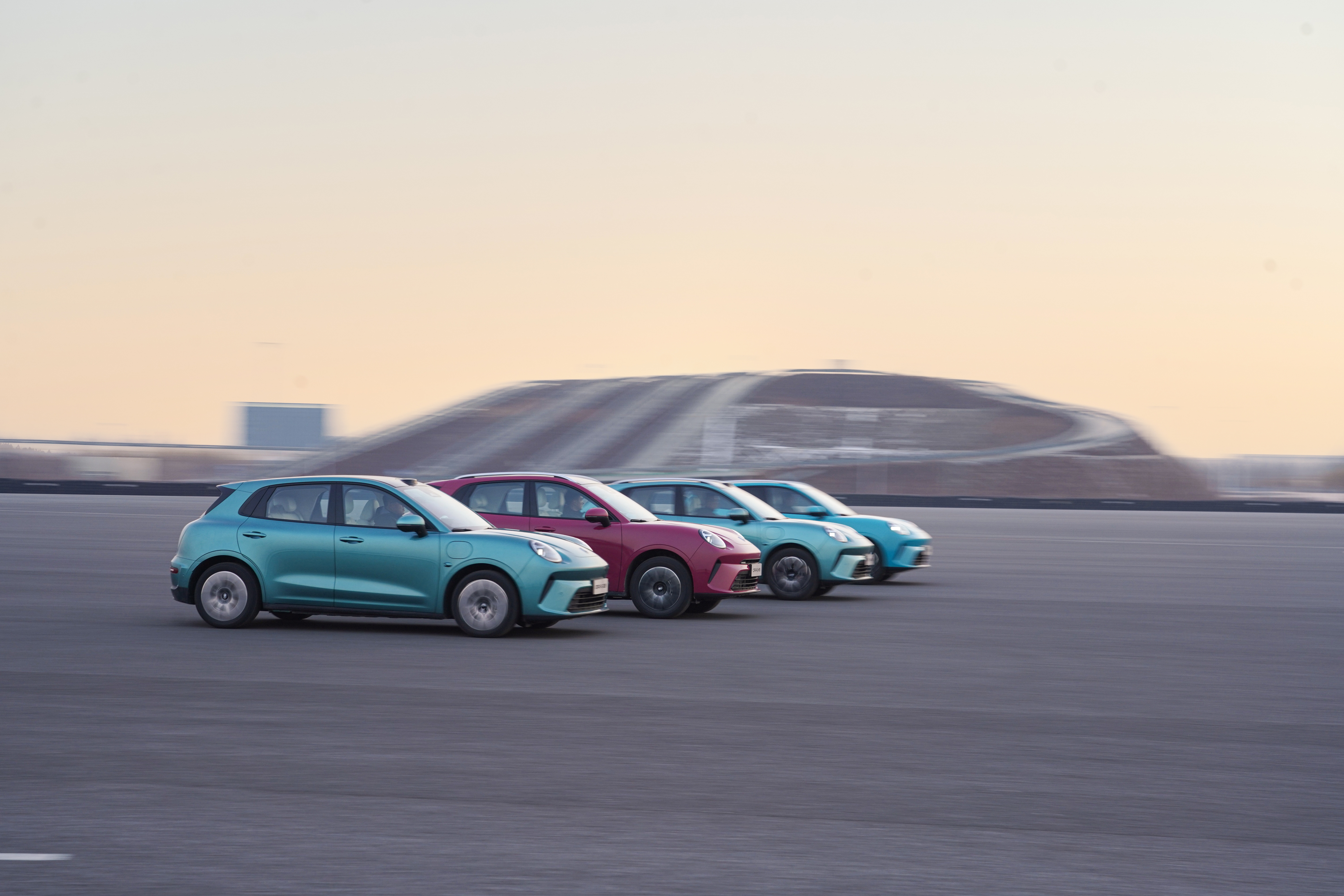 汽车资讯 长城汽车欧拉品牌全新纯电SUV长城欧拉5于12月16日上市，共推出5款