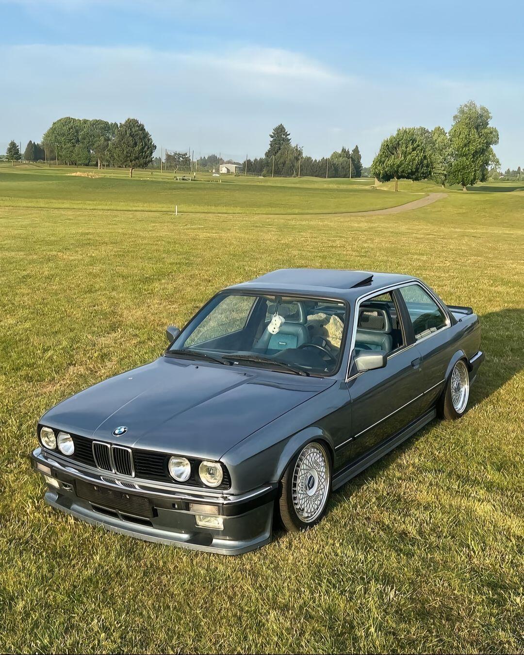 宝马E30 ​​​