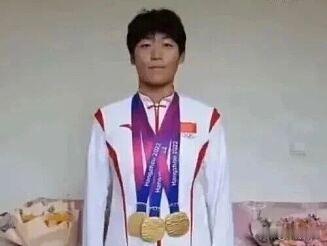 官方通报亚运冠军遭索要奖金事件

1月10日，云南省体育局发布“亚运冠军王莉举报