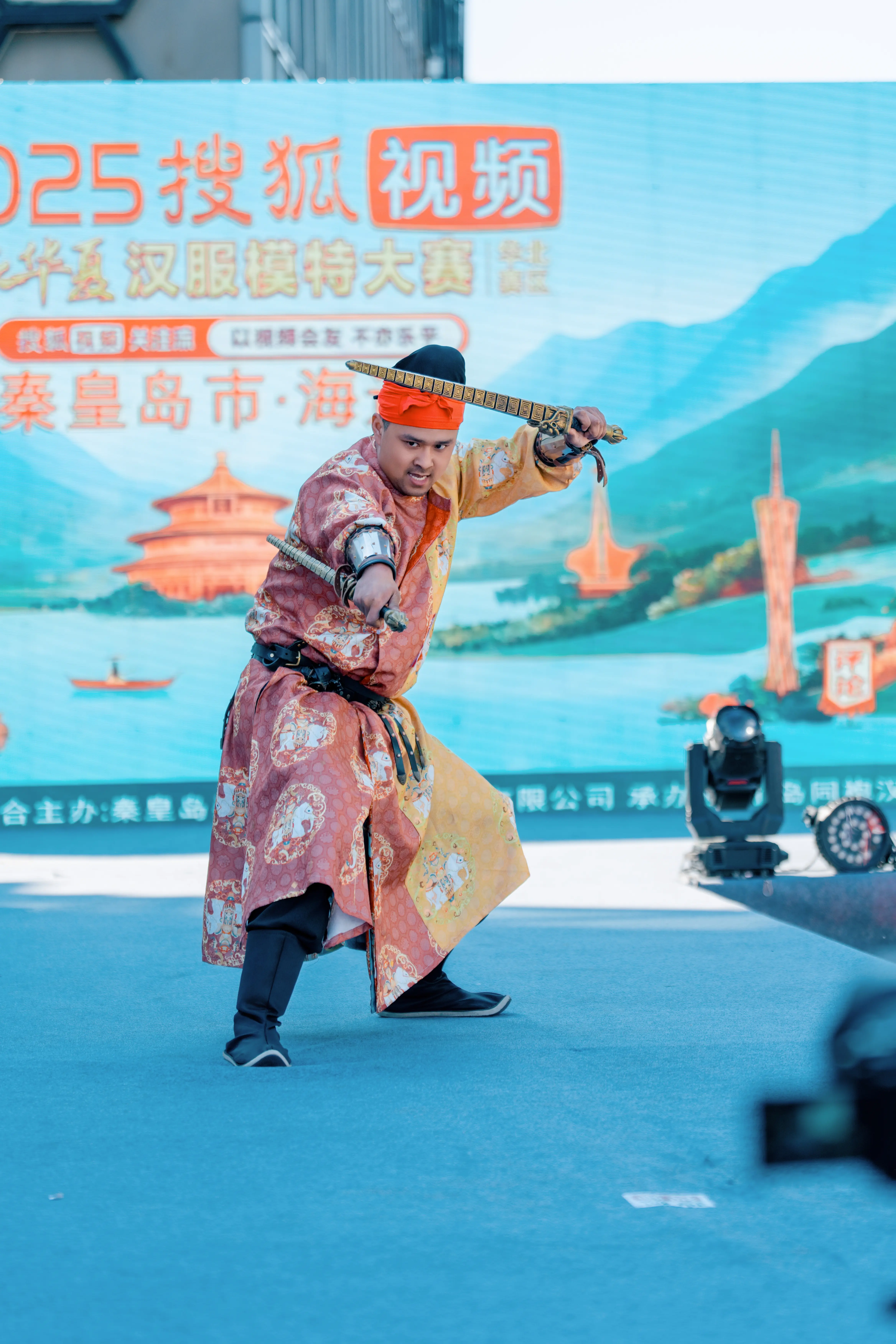 礼衣华夏秦皇岛赛区选手风采。