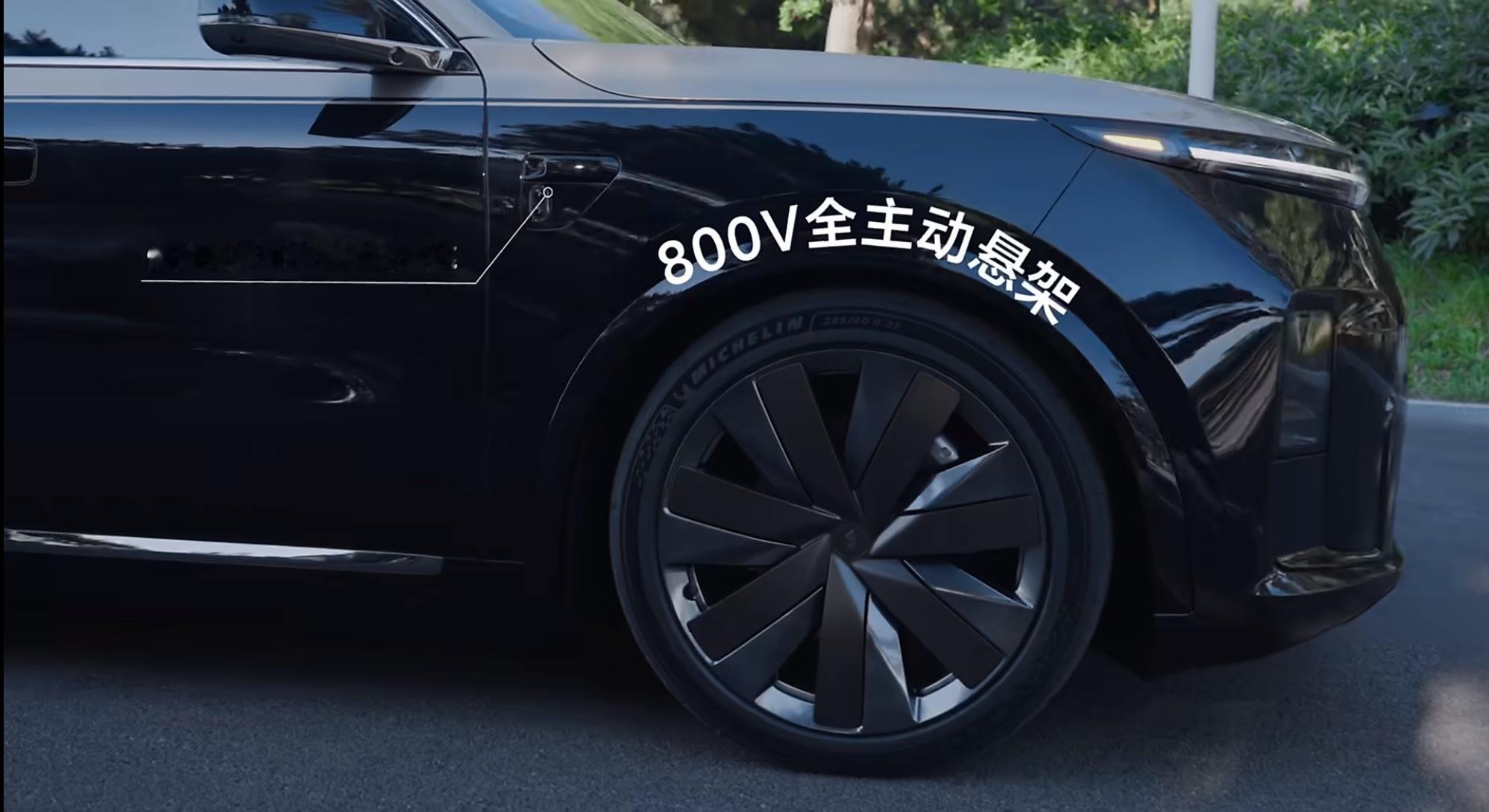 其实从最新发布的全新理想L8来看，这台车在目前大五座SUV市场中，竞争力绝对是非