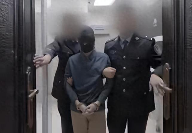 内鬼就在身边，比敌人还可怕！就在九三大阅兵的前一天，国家安全机关突然发布重磅消息