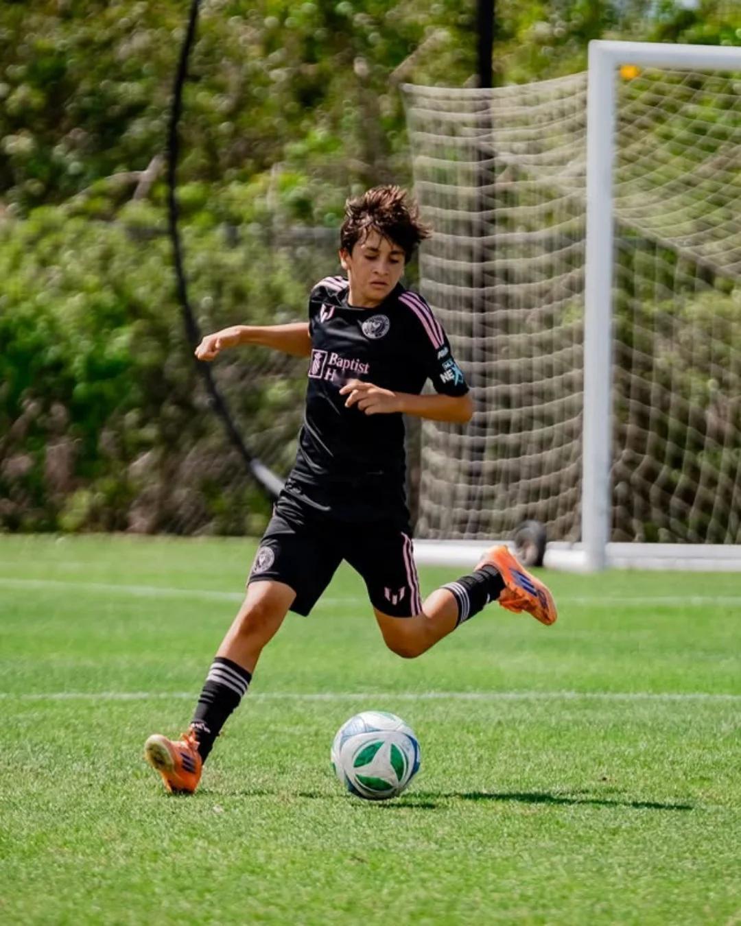 新鲜蒂亚戈part.2在昨天的比赛上梅西