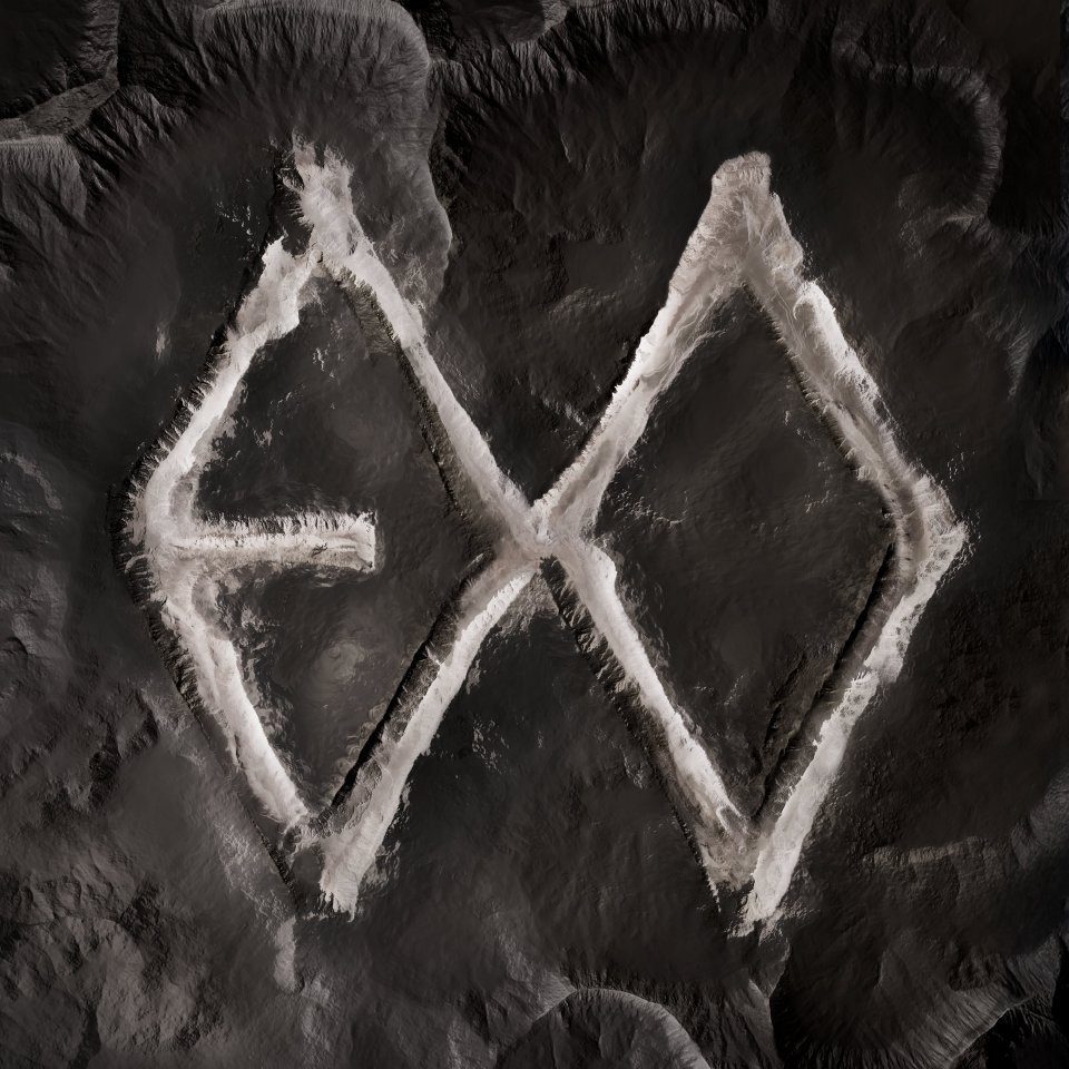 EXO日榜空降 EXO回归主打曲《Crown》空降Melon日榜第90位📊 