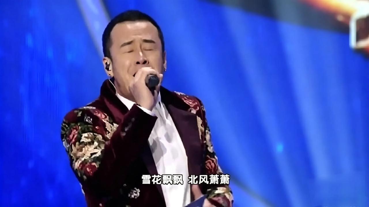 大家如何看待杨坤版的《一剪梅》？
经典老歌的翻唱作品有很多，杨坤演绎的《一剪梅》