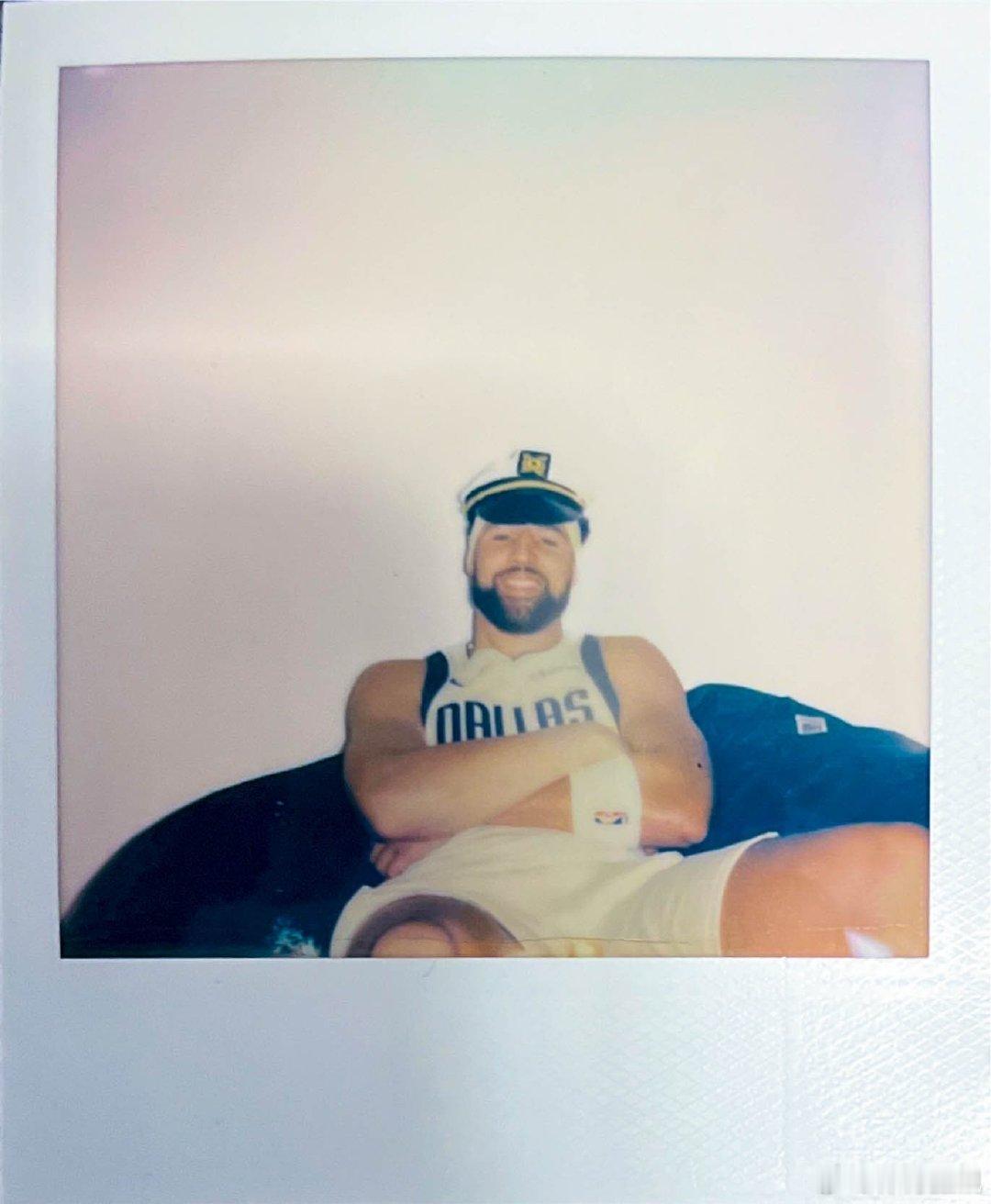 📷#mffl# ​ cr：汤普森中文网KLAY ​​​