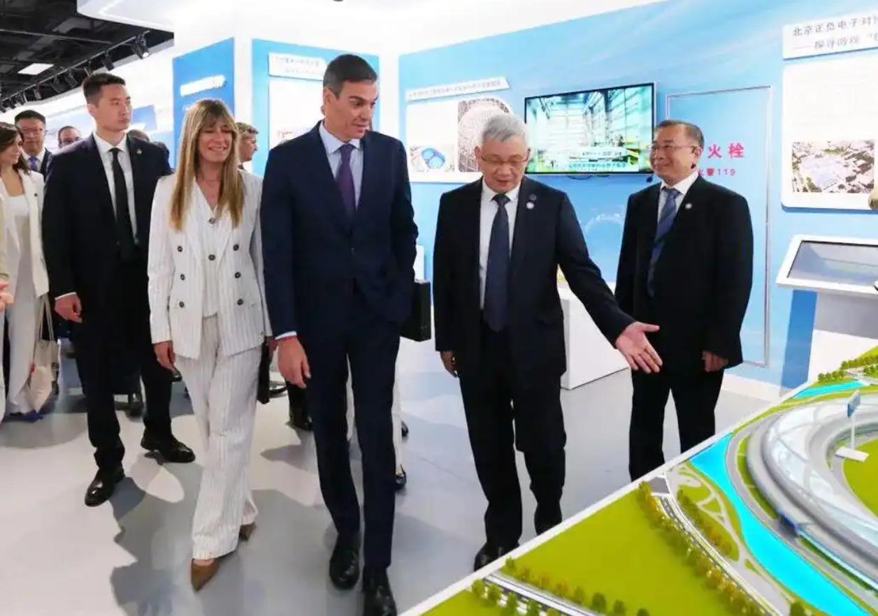 【西班牙首相桑切斯清华清华演讲：世界离不开中国，零和博弈是危险的错误】

4月1