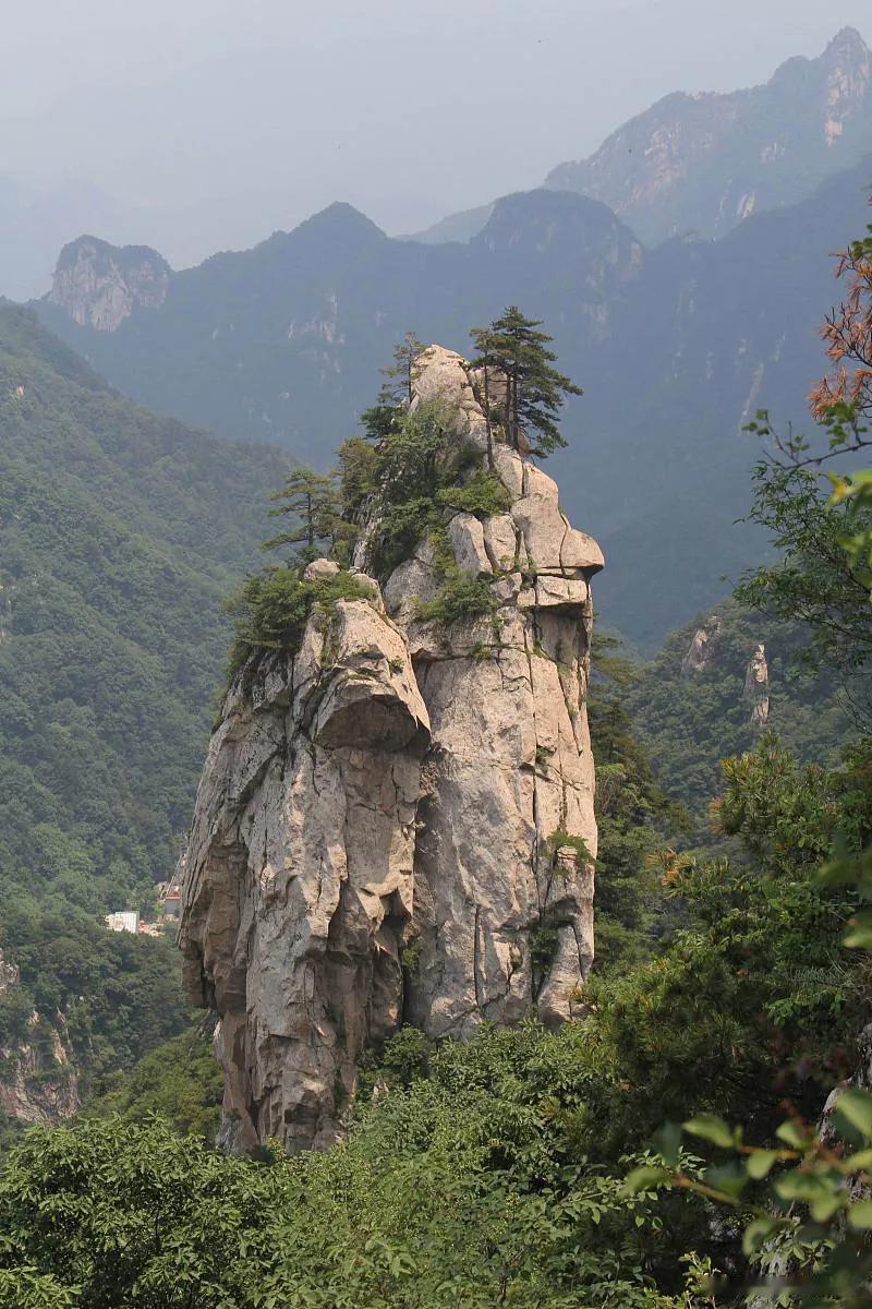 #五月风光好，你对下联#三春景色新
