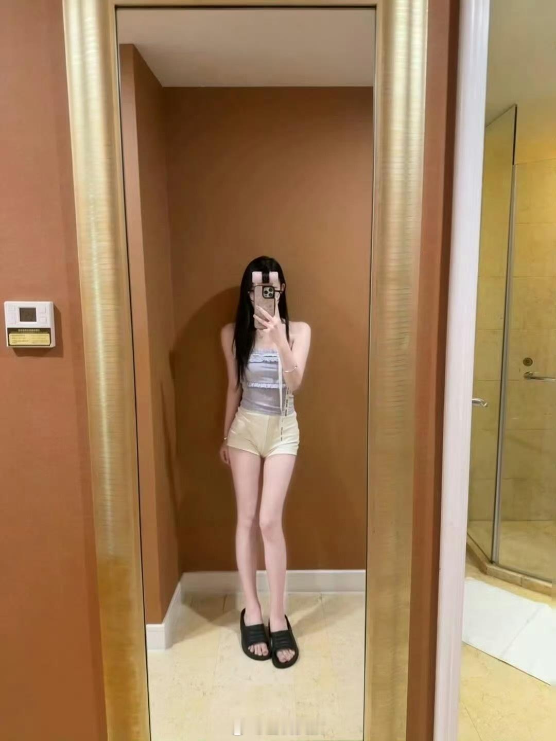 早起看腿 顺风顺水 ​​​