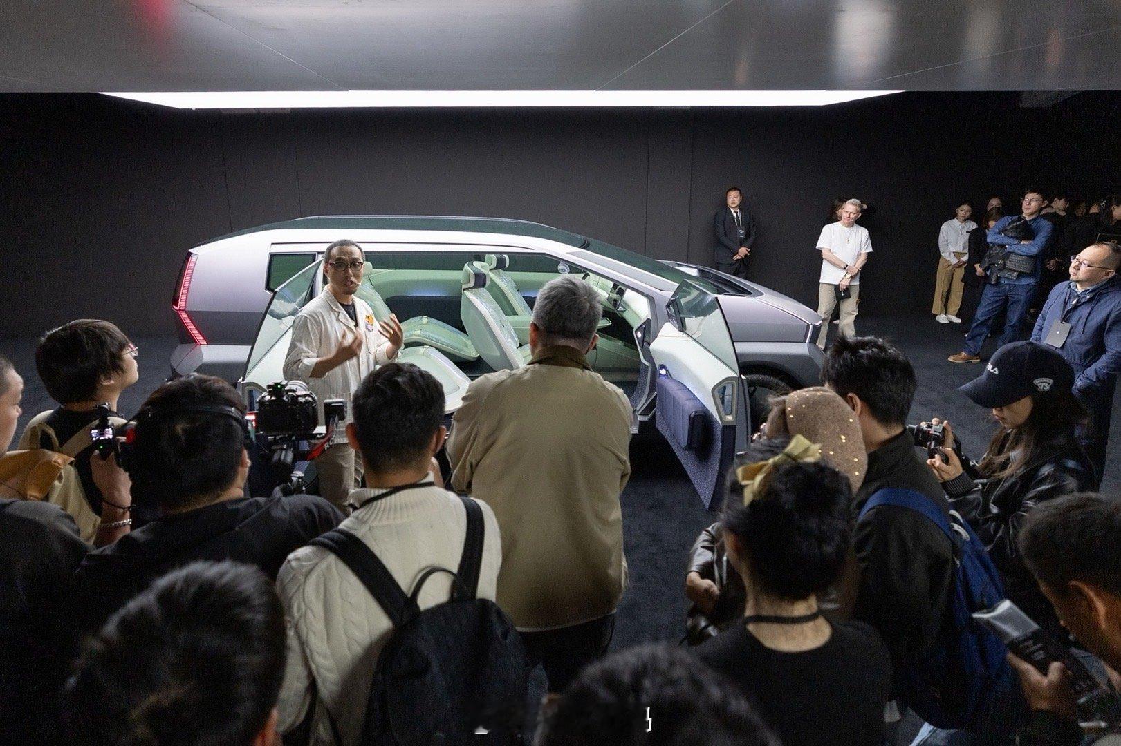 现代汽车IONIQ品牌正式入华，两款概念车全球首发2026年北京车展前夕，现代汽