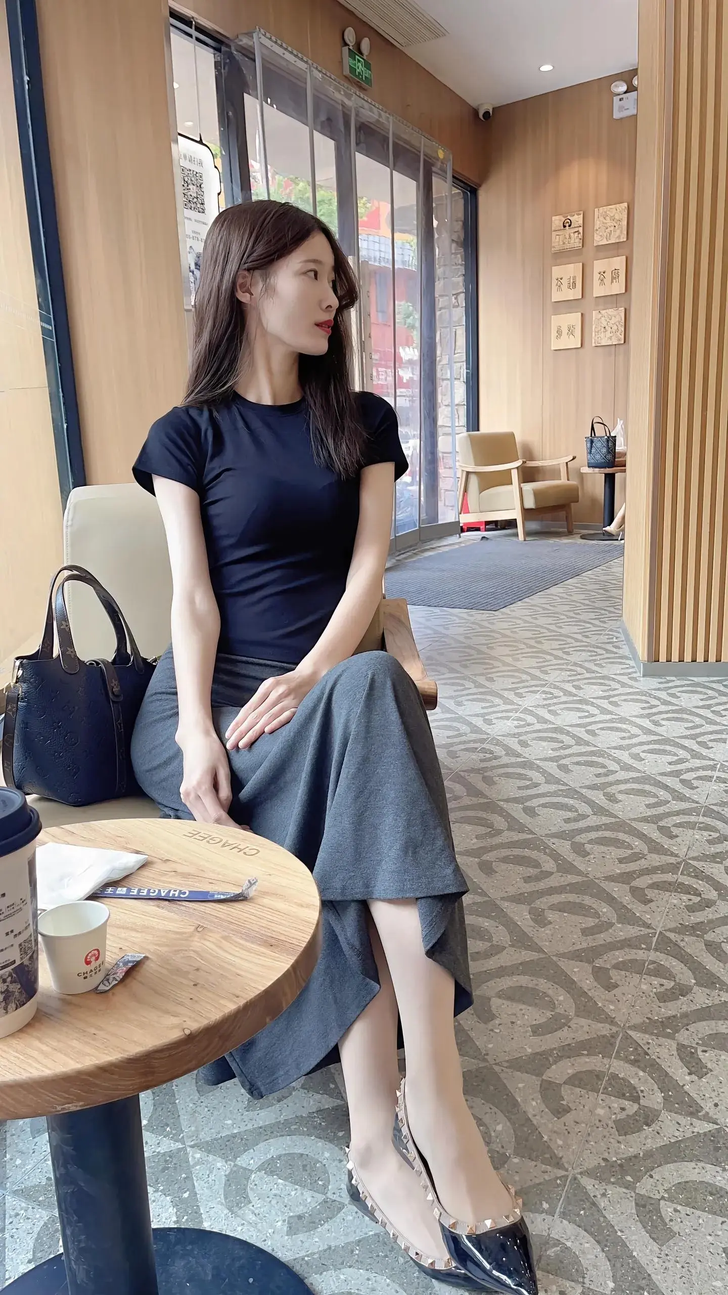 年少不知姐姐好