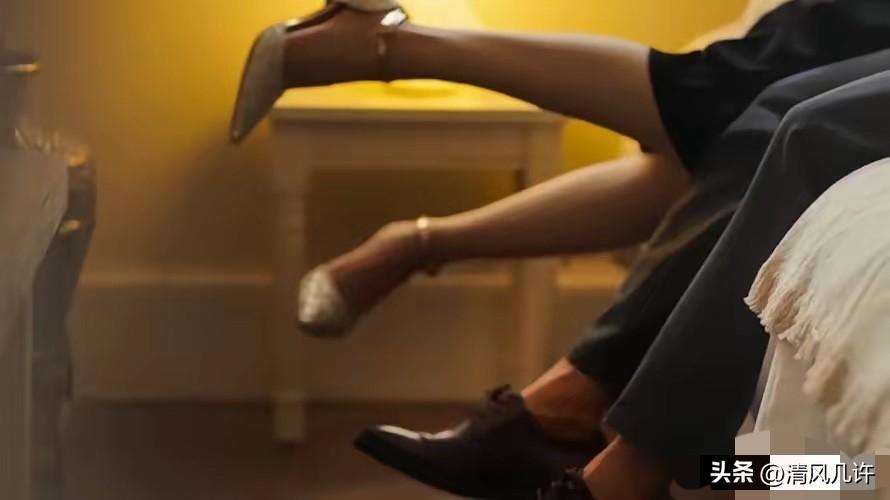 河南，7旬大爷早晨办完事，去比自己妻子小20岁的情人家中，与情人私会。怎料，与情