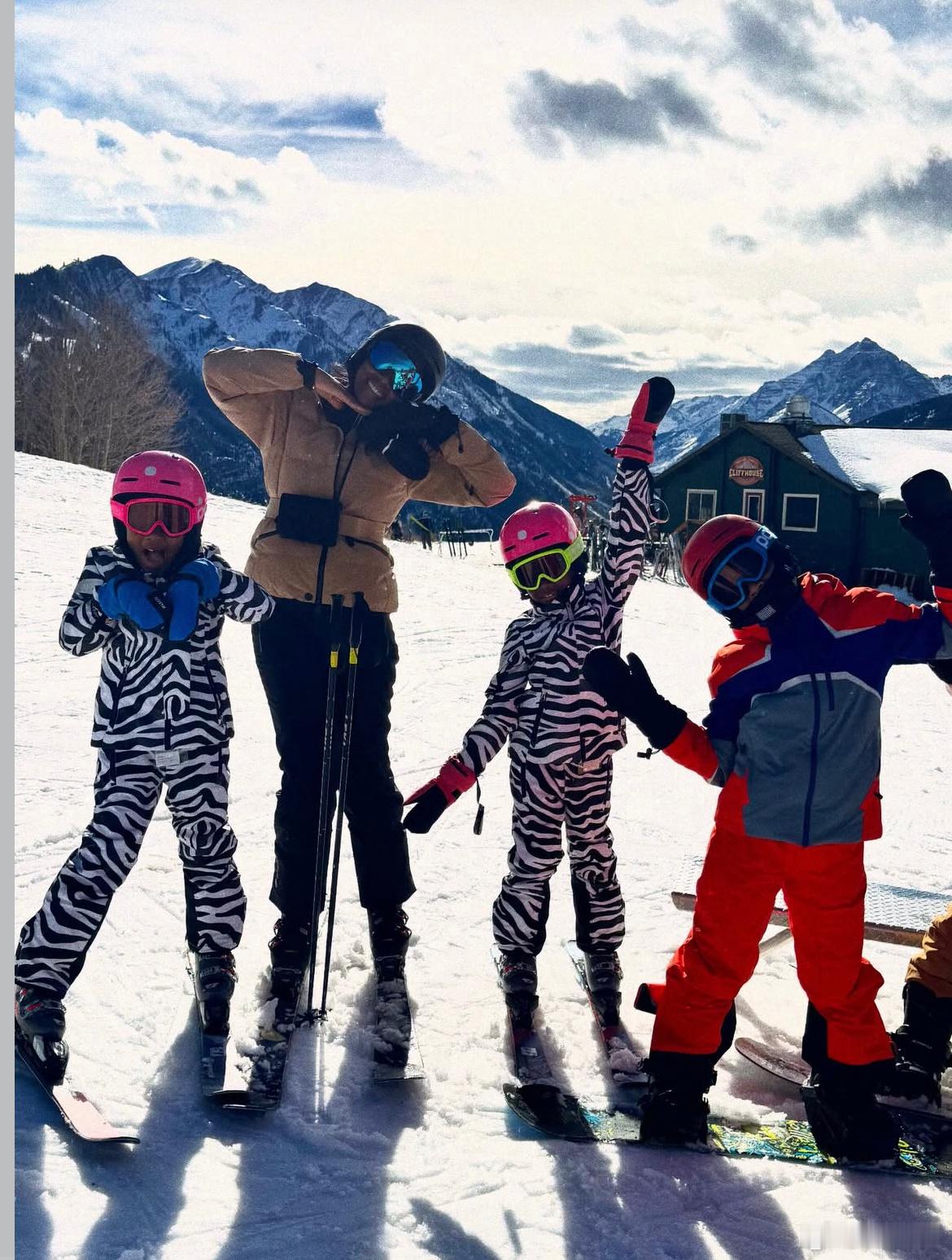 威少的三个孩子圣诞节去滑雪⛷️威斯布鲁克