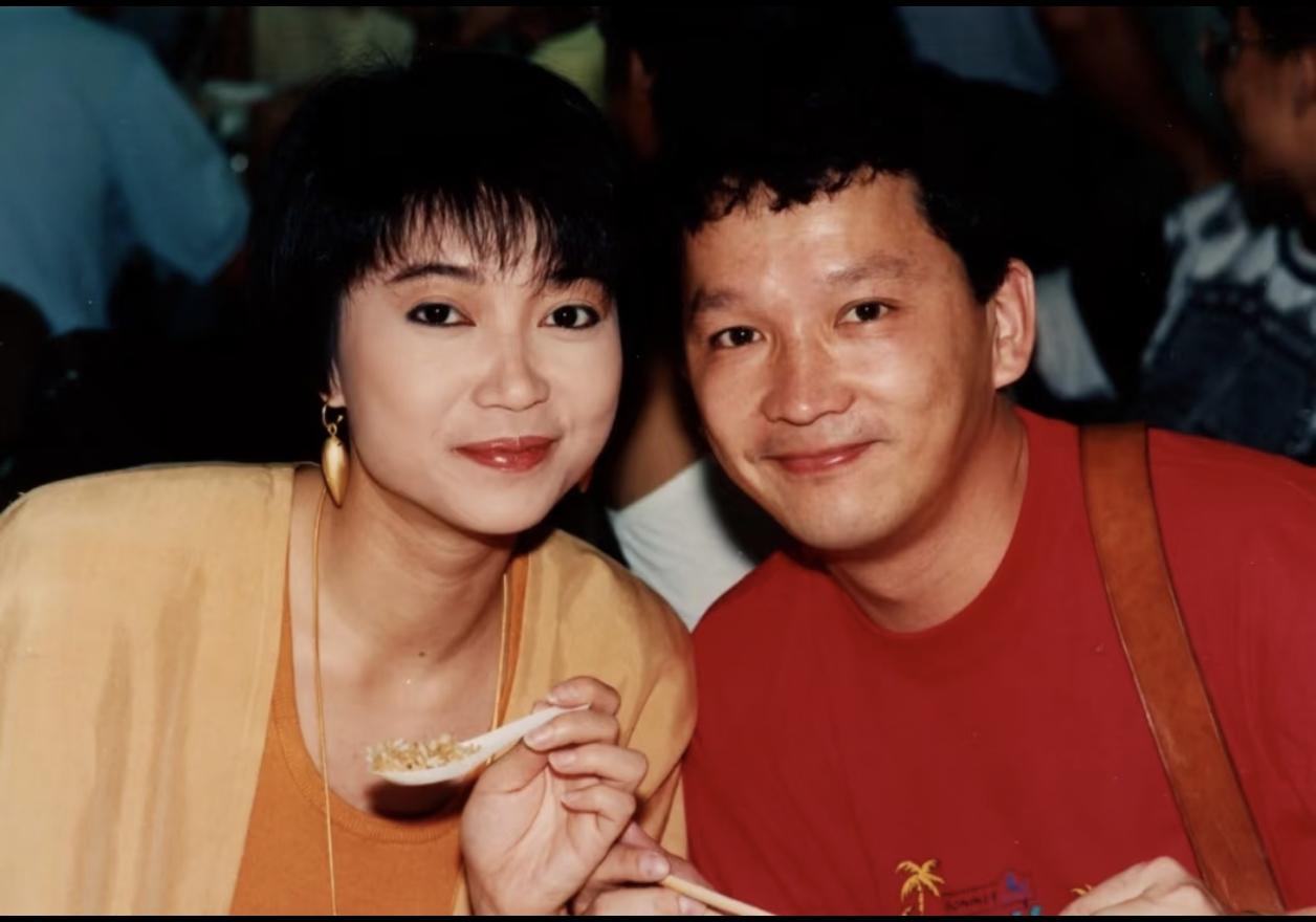 廖启智这辈子最大的幸运，
不是做了演员成名，
而是娶了陈敏儿为妻子，因为在他最后