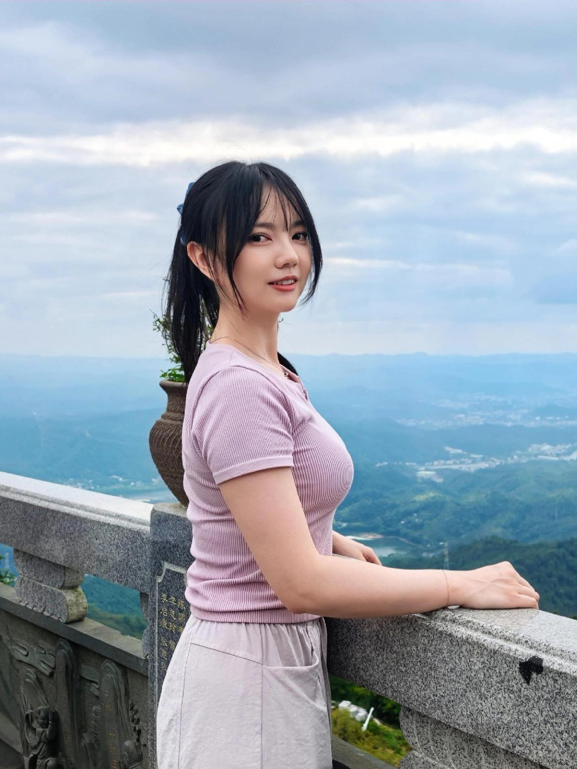 打工人充电，闻闻香火气，沾沾好运来～
🚶高观音登山攻略：
👉终极偷懒赛道：导