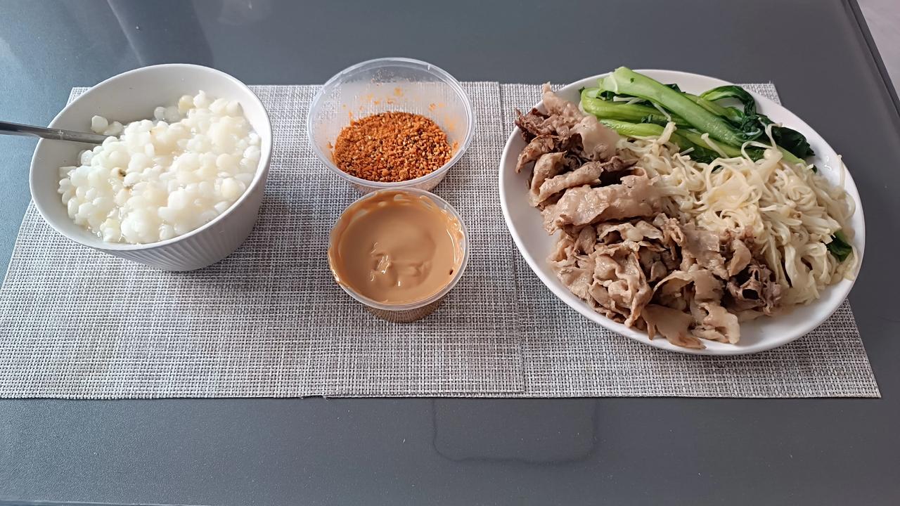 输掉了一顿像样的烤肉，没办法，自己在家简单的烤起来吧！