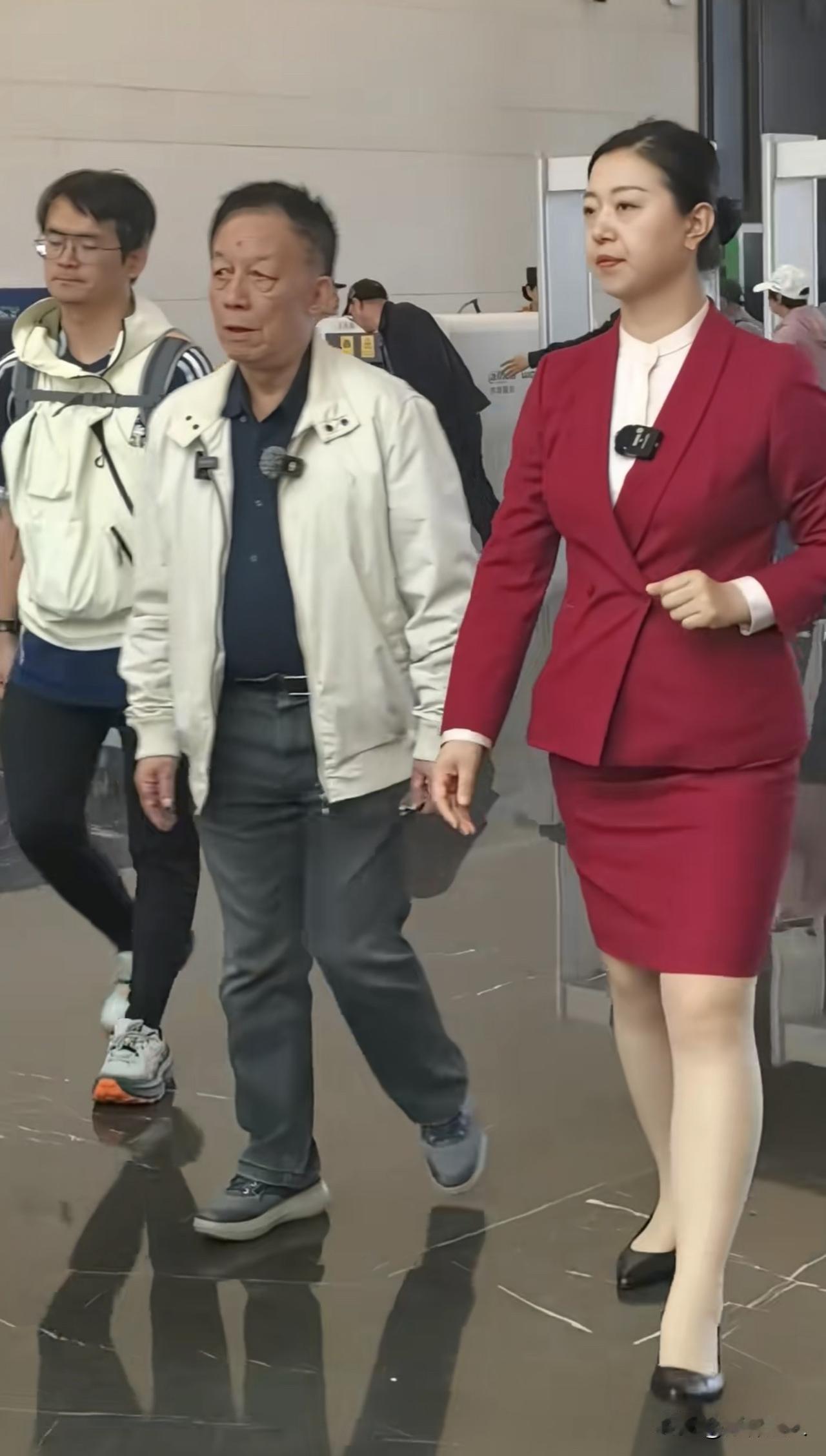 新思维：今天真好，该死的不该死的，都没死

我阅尽千帆，方知“平静”二字的分量；