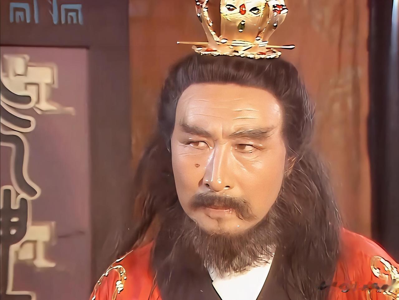 多目怪，又叫百眼魔君，居住在盘丝岭黄花观，是七个蜘蛛精的师兄，他的本相是一只七尺