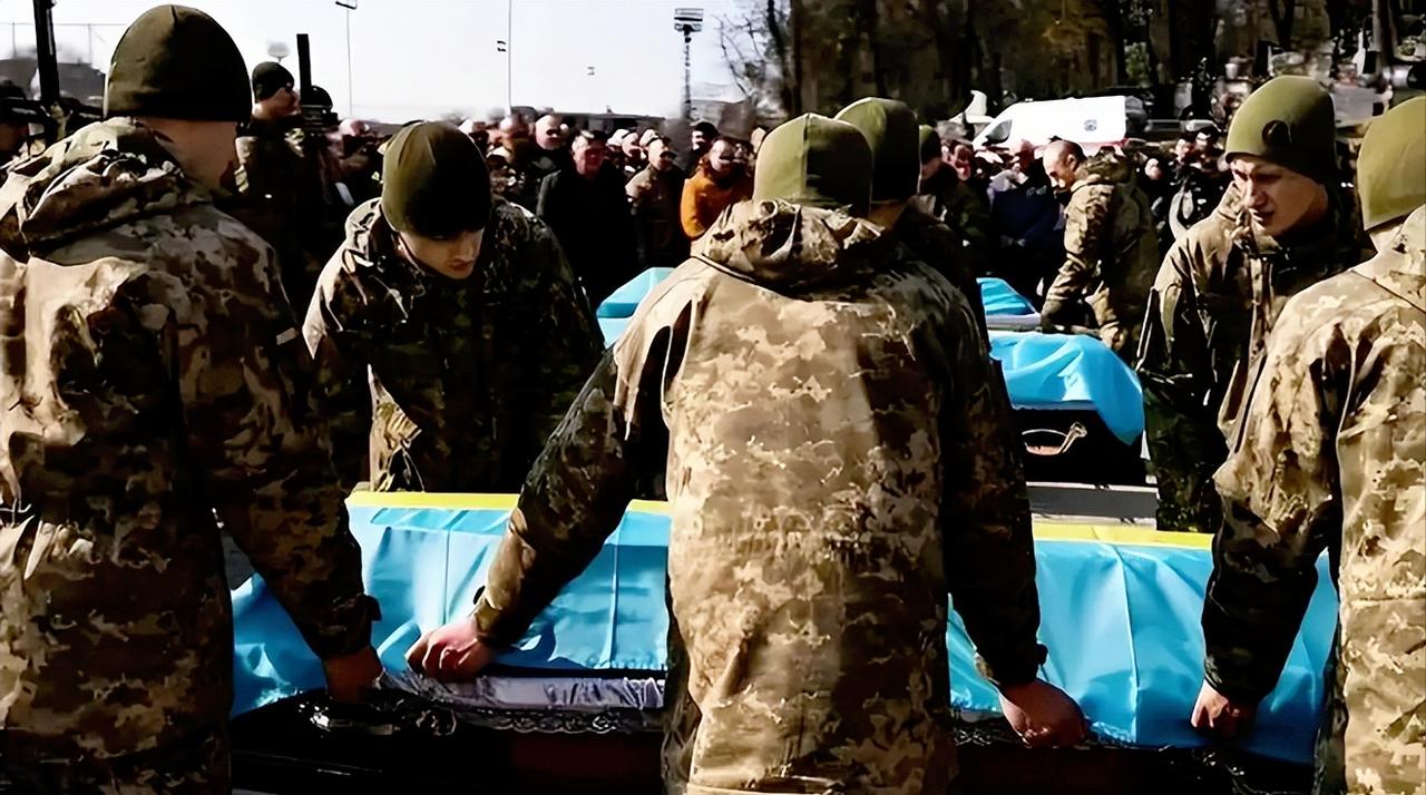 俄罗斯国防部长一开口，俄乌战场又抛出个重磅数字，乌克兰军队死伤近50万，丢了13