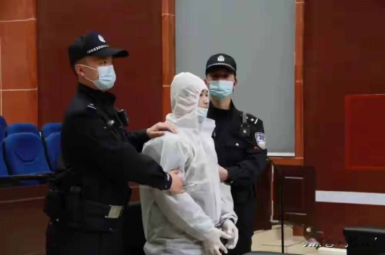 严重暴力强奸两幼童！最高法核准：蒋某亮，死刑

2023年8月20日，北京日报微