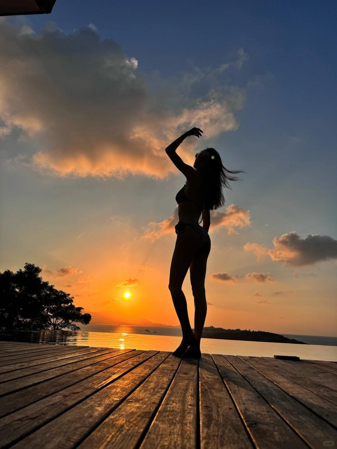 钟楚曦听到身材很曼妙的反应这不就是我和闺蜜互夸现场嘛！粉丝花式彩虹屁夸身材曼妙，