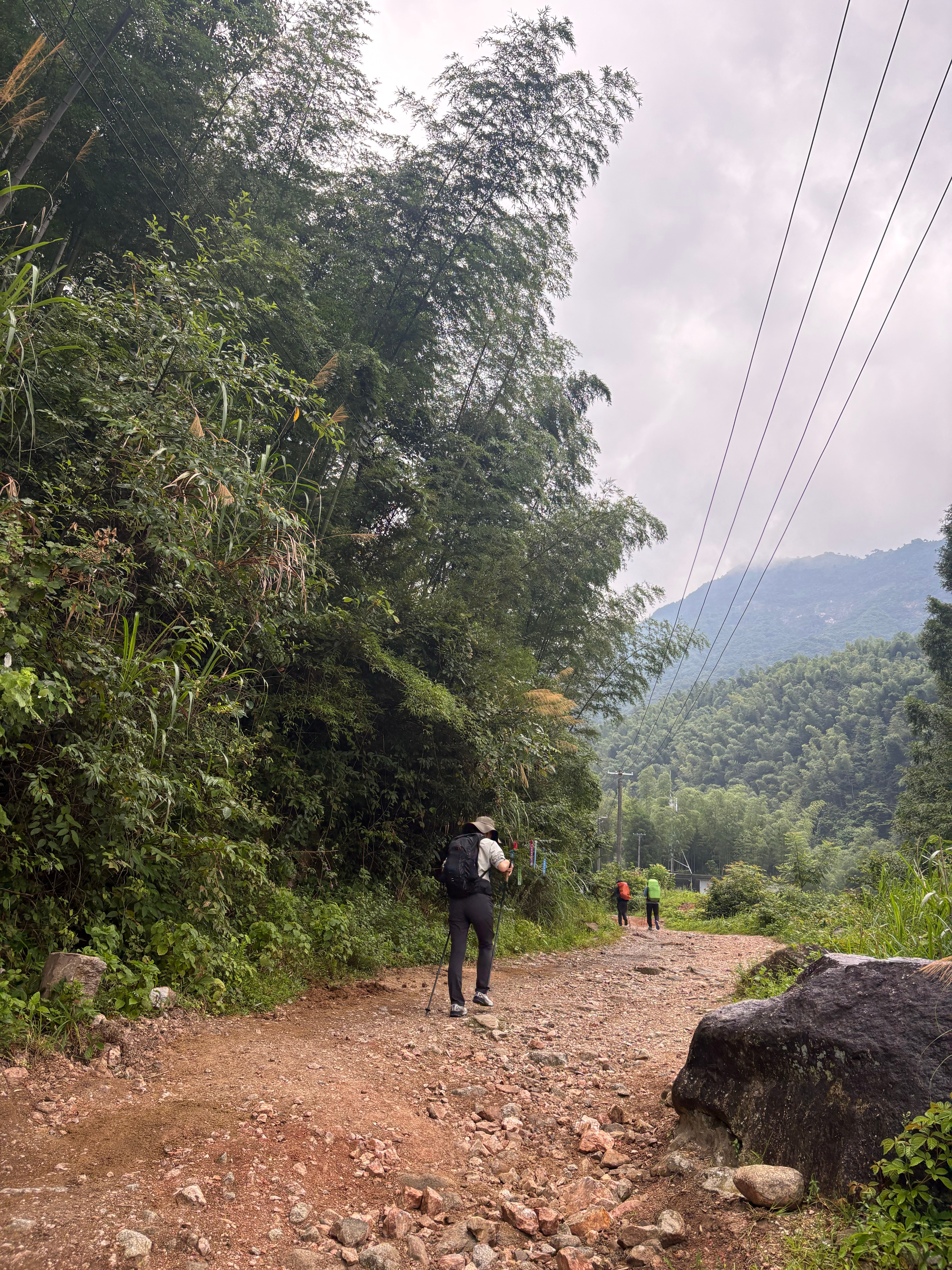 开始登山啦 萍乡·武功山发云界龙门山庄