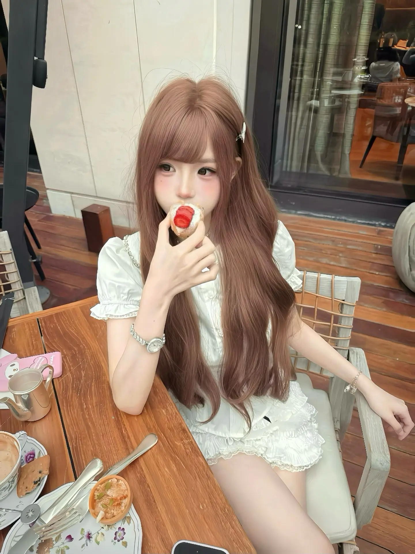 我后悔送你东西了 因为你根本没珍惜过它 包括我