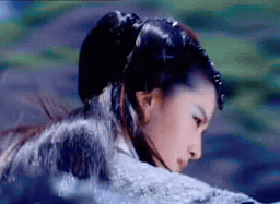赵灵儿大战水魔兽经典场面，刘亦菲经典角色永流传 
