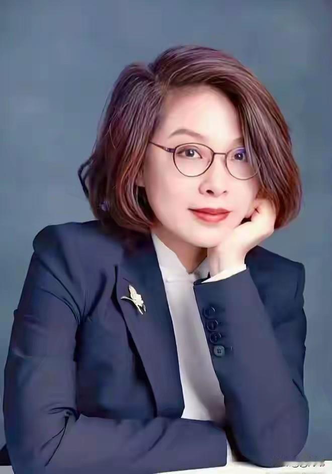 再说北大教授“灵活就业是福利”是如何撕开时代伤疤的：知识分子最该警惕的是用理论粉