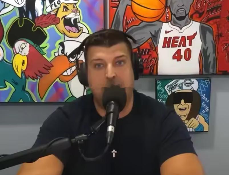 知名评论员Brendan Tobin在个人节目《Tobin&Leroy》中，针对