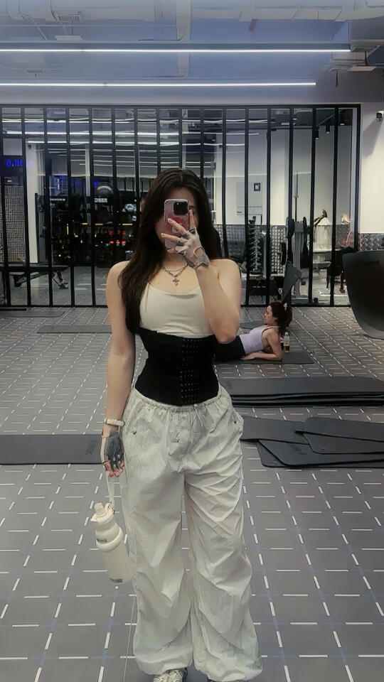 170 55kg | White 🤍