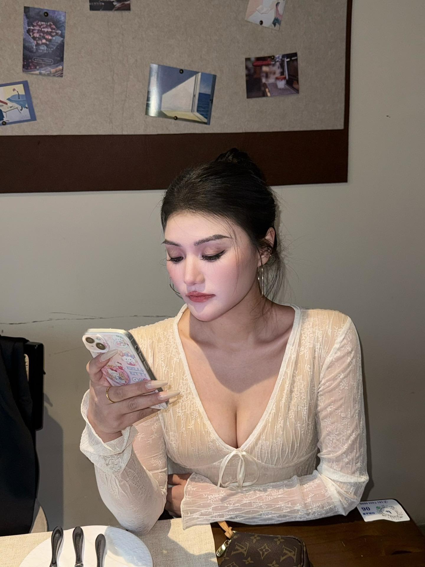 不是漂亮女人会骗人 是丑的骗你你不信