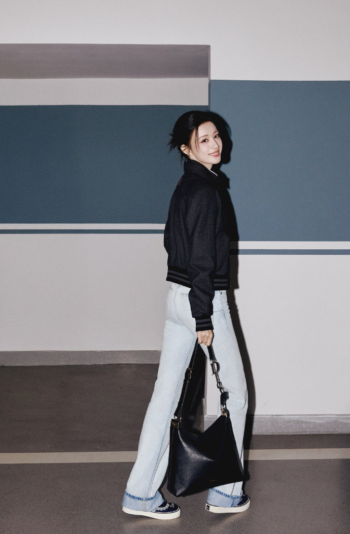 Dior要出新招了Jonathan的奇思妙想总能突破想象，预测这次成衣秀配饰会是