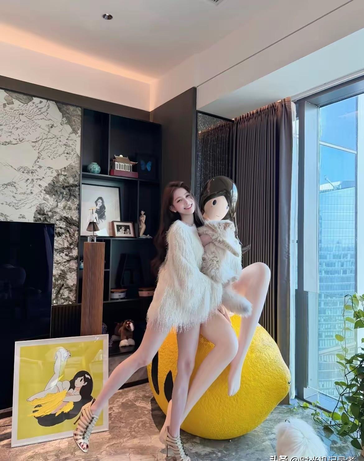 黄晓明要的是柴米油盐，叶珂晒的是百万包？
这段瓜居然凉得悄无声息？
2022年狗