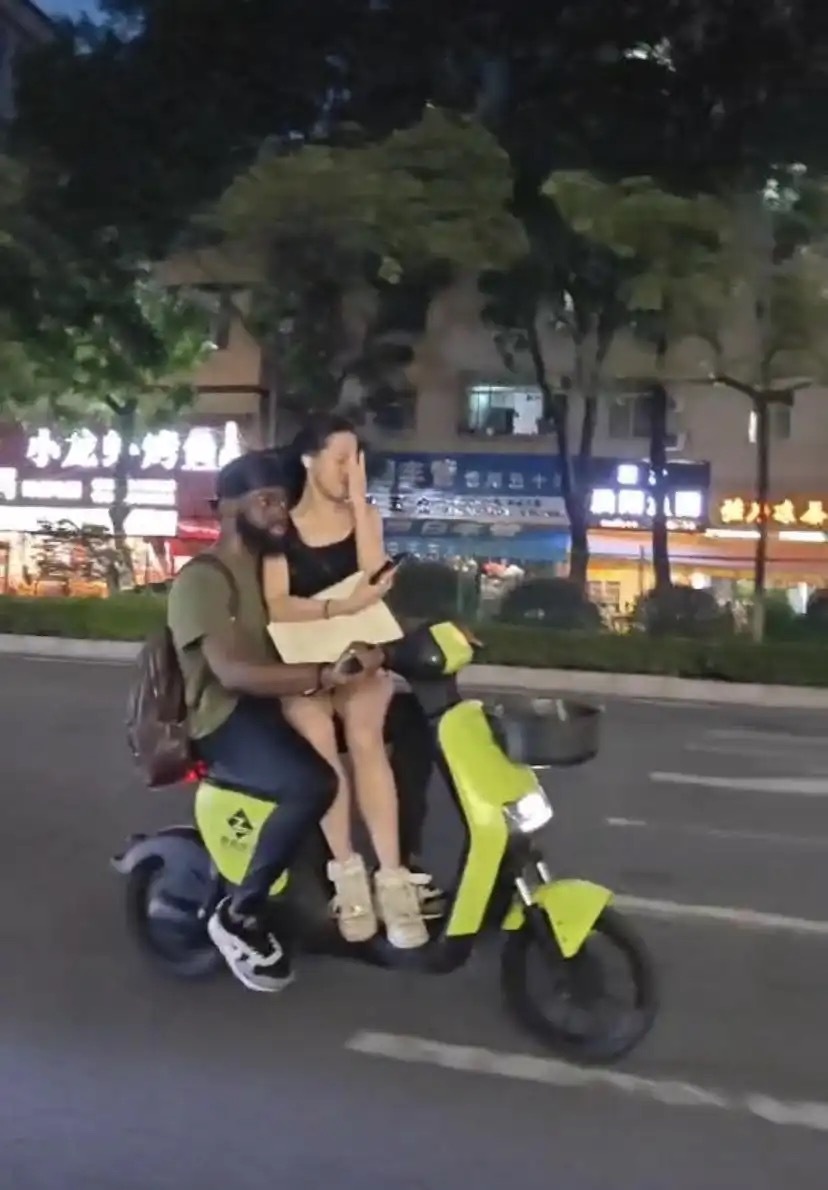 她居然会不好意思，但是真的不会违法吗
